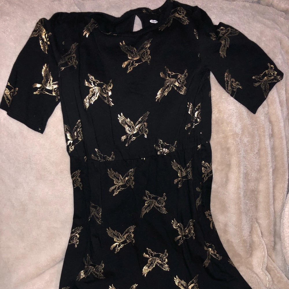 Three-quarter sleeve black dress